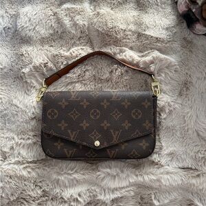 **SOLD** Elegant Brown Designer Shoulder Bag